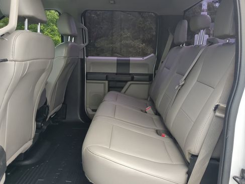 Used 2017 Ford F250 XL w/ Power Equipment Group RWD image 12
