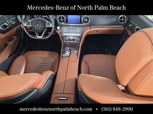 Used 2018 Mercedes-Benz SL 550 image 16
