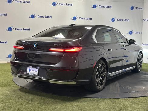 Used 2024 BMW i7 xDrive60 w/ Executive Package image 4