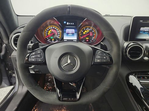 Used 2018 Mercedes-Benz AMG GT S image 11