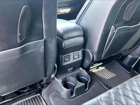 Used 2016 Mercedes-Benz G 63 AMG 4MATIC image 32