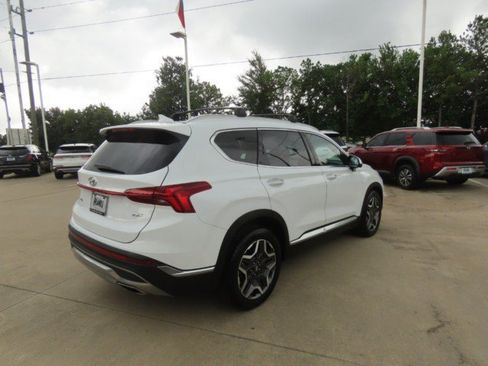 Used 2023 Hyundai Santa Fe Limited FWD image 9