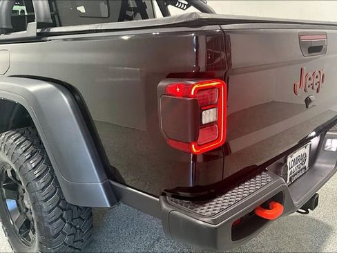 Used 2022 Jeep Gladiator Mojave w/ LED Lighting Group AWD/4WD image 47