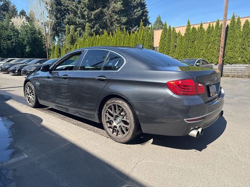 Used 2015 BMW 550i xDrive Sedan image 2