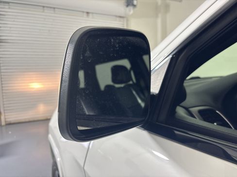 Used 2020 Jeep Grand Cherokee Altitude image 19