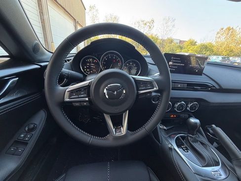 New 2025 MAZDA MX-5 Miata Grand Touring w/ Appearance Package RWD image 14