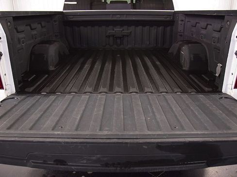 Used 2024 Chevrolet Silverado 1500 RST AWD/4WD image 7