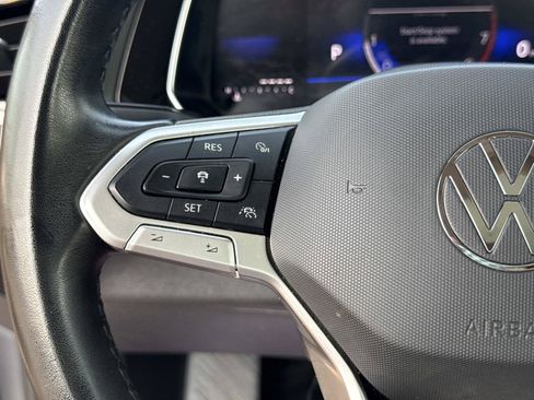 Used 2024 Volkswagen Jetta SE FWD image 18
