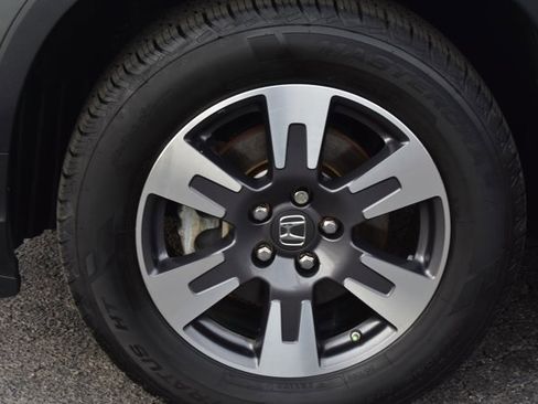 Used 2019 Honda Ridgeline RTL-E image 11