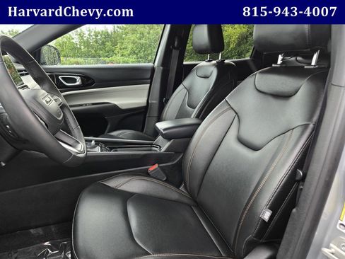 Used 2024 Jeep Compass Limited AWD/4WD image 23