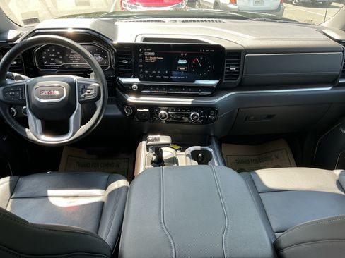 Used 2024 GMC Sierra 1500 SLT w/ SLT Premium Plus Package AWD/4WD image 11