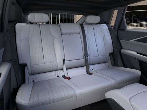 New 2026 Cadillac Lyriq Luxury image 17