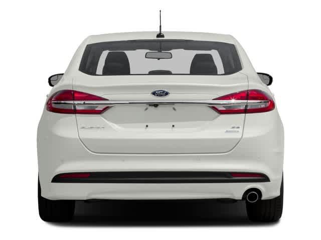 Used 2017 Ford Fusion SE w/ Fusion SE Technology Package FWD image 5