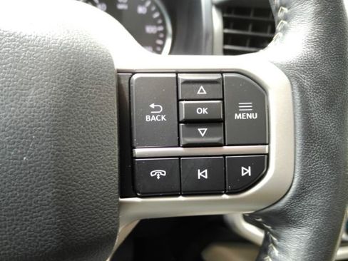 Used 2024 Ford Expedition XLT AWD/4WD image 40