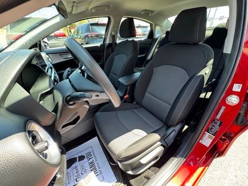 Used 2023 Kia Forte LXS FWD image 8