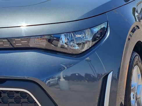 Used 2023 Kia Soul LX w/ LX Technology Package FWD image 7
