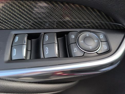 Used 2019 Cadillac XT4 Sport FWD image 17