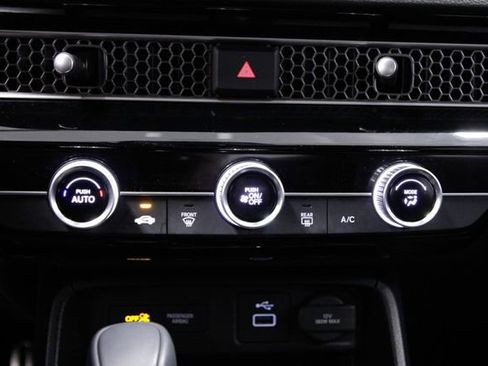 Certified 2024 Honda Civic Sport image 29