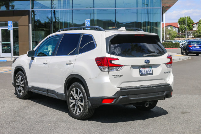 Used 2022 Subaru Forester Limited w/ Popular Package #2 AWD/4WD image 8