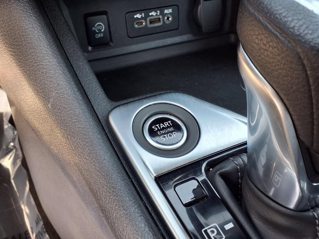 Used 2024 Nissan Sentra SV FWD image 15