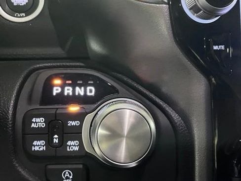 Used 2026 RAM 1500 Laramie AWD/4WD image 27