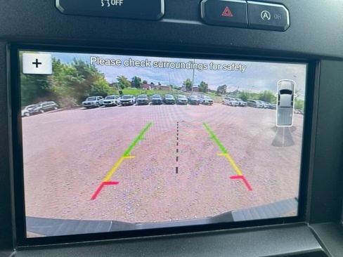 Used 2018 Ford F150 Lariat w/ Equipment Group 502A Luxury AWD/4WD image 21