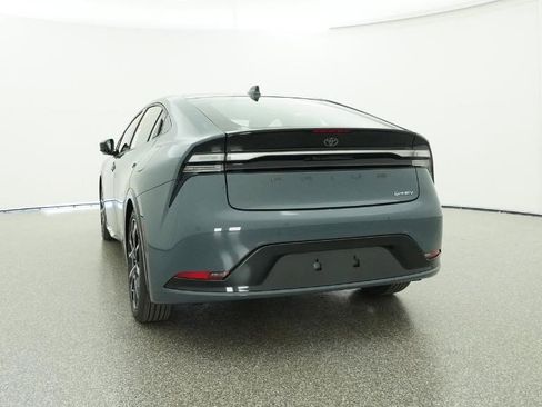 New 2026 Toyota Prius Plug-In Hybrid image 78