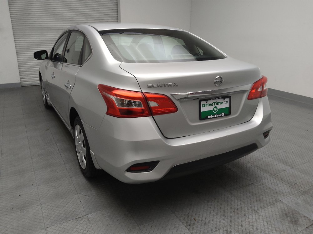 Used 2019 Nissan Sentra S FWD image 6