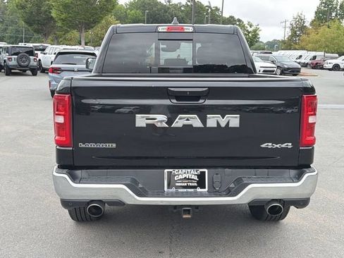 Used 2025 RAM 1500 Laramie AWD/4WD image 11