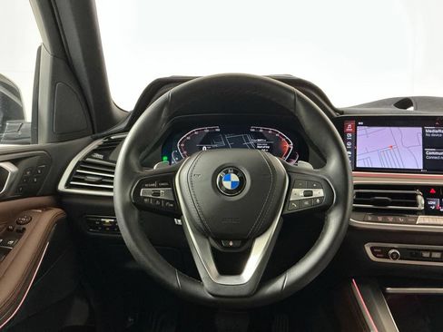 Certified 2023 BMW X5 xDrive40i w/ Luxury Seating Package AWD/4WD image 16
