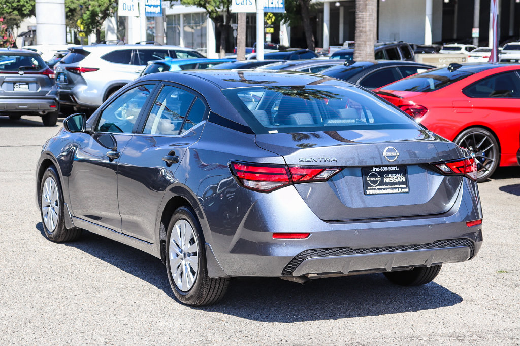 Used 2025 Nissan Sentra S FWD image 6