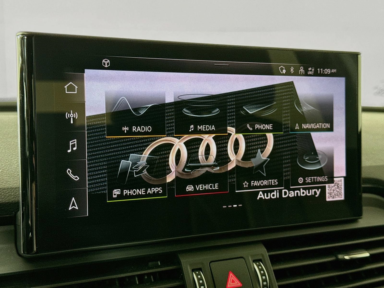Certified 2023 Audi Q5 Premium w/ Convenience Package AWD/4WD image 16