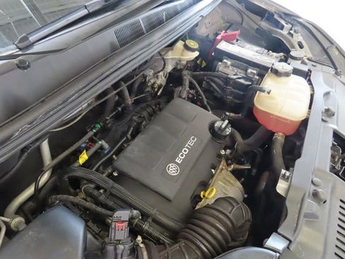 Used 2015 Buick Encore FWD image 30