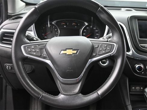 Used 2022 Chevrolet Equinox LT image 28