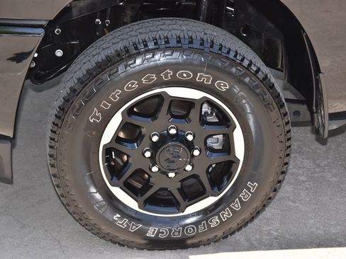 Used 2026 RAM 2500 Laramie AWD/4WD image 38