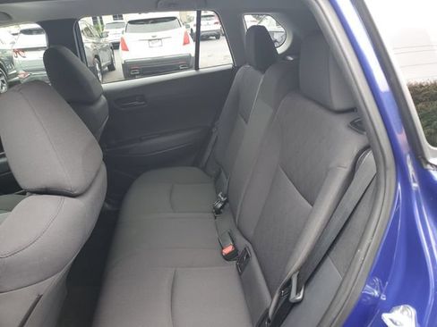 Used 2025 Toyota Corolla Cross LE FWD image 25