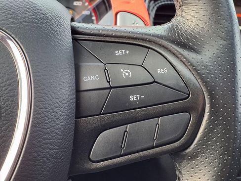 Used 2022 Dodge Charger R/T w/ Blacktop Package image 26