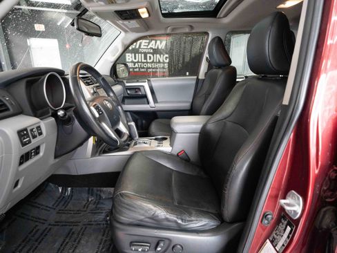 Used 2012 Toyota 4Runner SR5 w/ Premium Pkg image 9