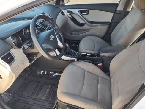 Used 2016 Hyundai Elantra SE FWD image 11