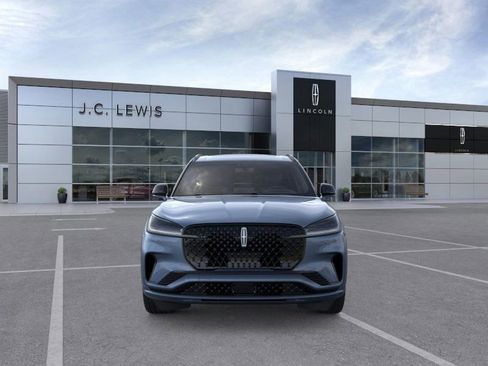 New 2026 Lincoln Aviator Reserve w/ Luxury Package image 7