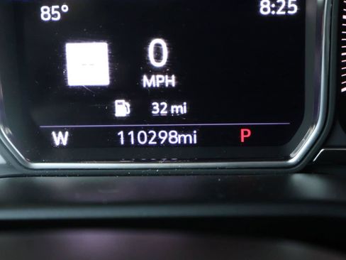 Used 2021 GMC Yukon Denali w/ Denali Premium Package AWD/4WD image 34