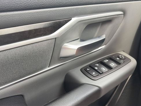 Used 2023 RAM 1500 Big Horn AWD/4WD image 17