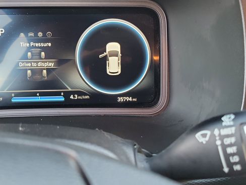 Certified 2023 Hyundai Kona SE image 9