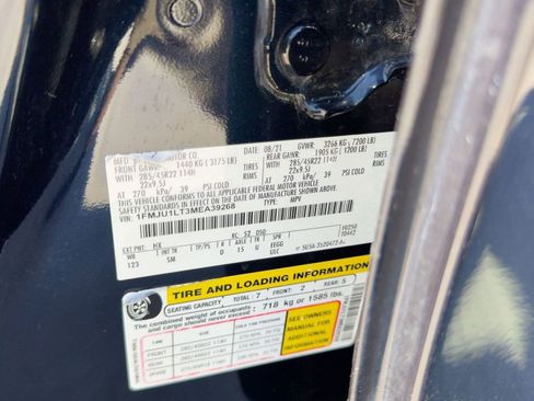 Used 2021 Ford Expedition Platinum image 24