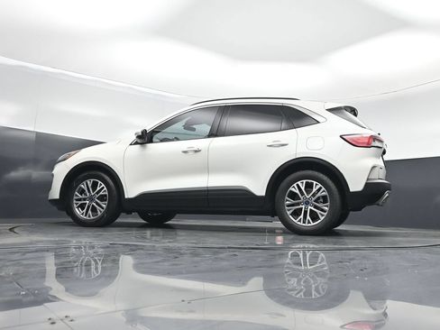 Used 2022 Ford Escape SEL w/ Technology Package FWD image 50