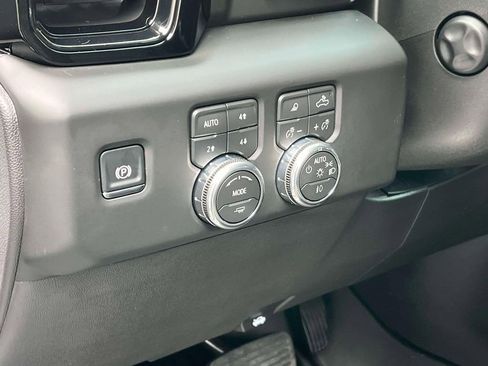 Used 2026 GMC Sierra 1500 AT4X image 30