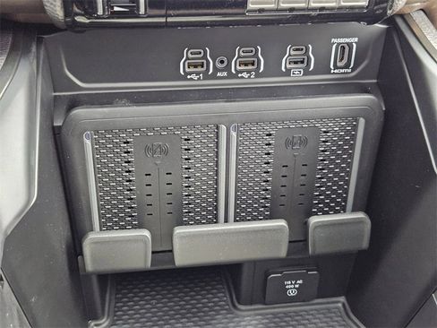 New 2026 RAM 3500 Longhorn image 37