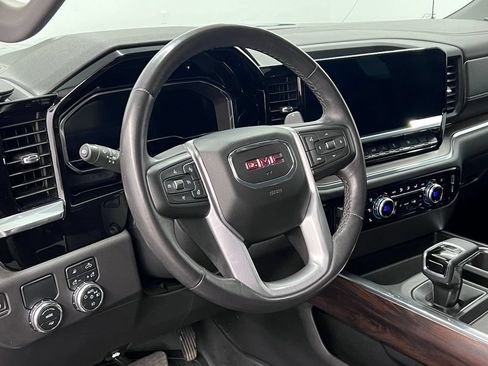 Used 2023 GMC Sierra 1500 SLT RWD image 4