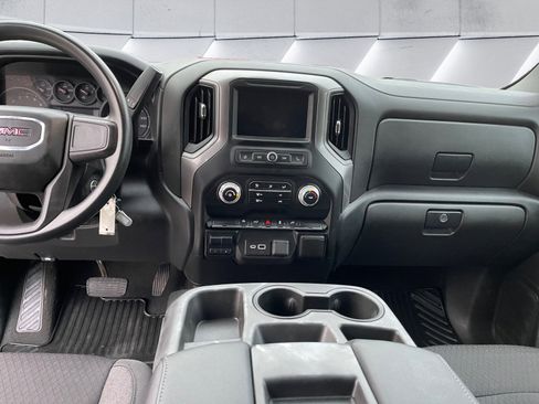 Used 2021 GMC Sierra 1500 w/ Sierra Value Package image 11