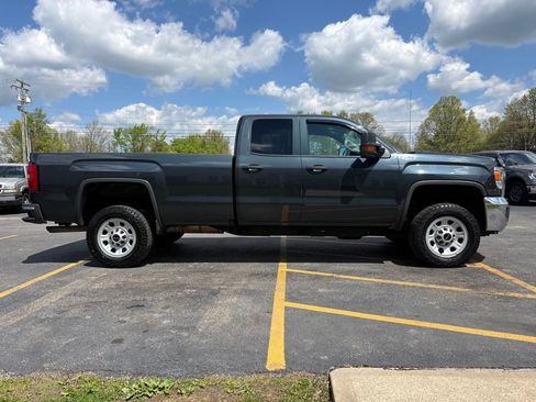 Used 2017 GMC Sierra 2500 4x4 Double Cab w/ Sierra Convenience Package image 5